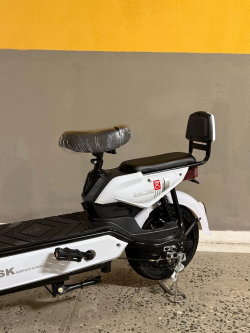 CITY-BIKE Elektroskuter 8SK White