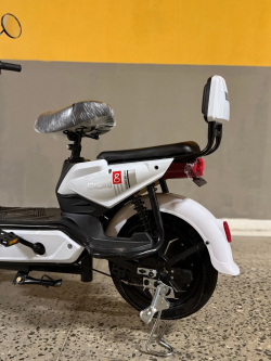 CITY-BIKE Elektroskuter 8SK White